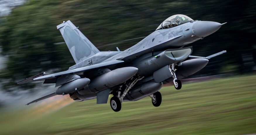 An F-16 fighter jet conducts a training flight as part of NATO-aligned operations supported by aircraft produced at Lockheed Martin’s Greenville facility. (Photo/Lockheed Martin)