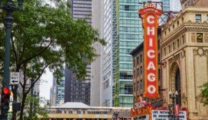 Starting May 21, the Windy City is a short plane ride away. An American Airlines Embraer 170 will serve the restored nonstop route between Columbia Metropolitan Airport and Chicago O’Hare, flying twice a day after May 21. (Photo/DepositPhotos)
