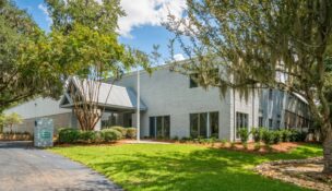 RCB Development’s redeveloped industrial facility on Coosaw Creek Boulevard in North Charleston is now fully leased to two growing companies. (Photo/Keen Eye Marketing)