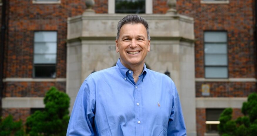 Stephen Foulger, the Gregg-Graniteville Endowed Chair and Professor at Clemson University, served as corresponding author on a paper that described a new polymer that could play a key role in helping computers think more like brains. (Photo/Clemson University)