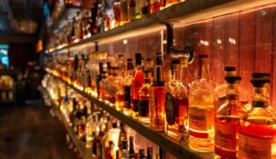 NEAT Bourbon Bar and Indigo Kitchen plan to open new locations at 123 E. Curtis St. in downtown Simpsonville following a property renovation. NEAT Bourbon Bar already has four locations, including one, pictured, in Greer. (Photo/Jared Castro/Castro Content Solutions)
