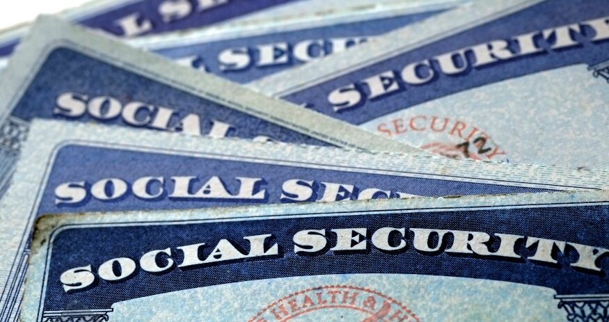 Jaime Raul Zepeda argues that record retirements, low birth rates and reduced immigration are converging to create long-term challenges for the U.S. workforce and Social Security. (Photo/DepositPhotos)
