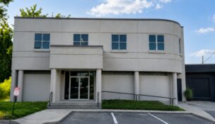 Hampden Clothing has leased a 6,867-square-foot flex building on Meeting Street Road in Charleston for a new distribution and fulfillment center. (Photo/NAI Charleston)