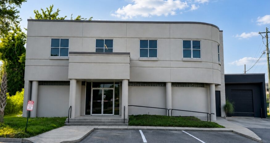 Hampden Clothing has leased a 6,867-square-foot flex building on Meeting Street Road in Charleston for a new distribution and fulfillment center. (Photo/NAI Charleston)