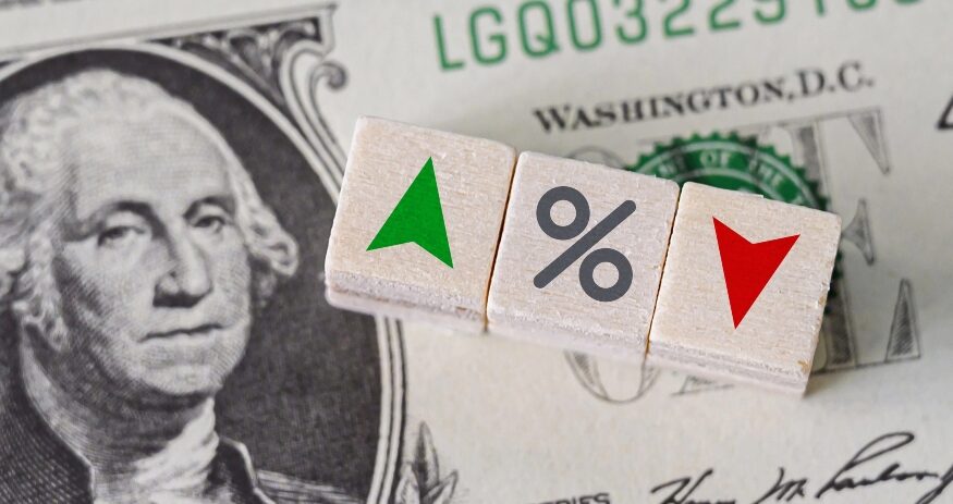Economist Stephen Slifer says stronger economic fundamentals and modest Federal Reserve rate hikes should keep the U.S. economy out of recession. (Photo/DepositPhotos)